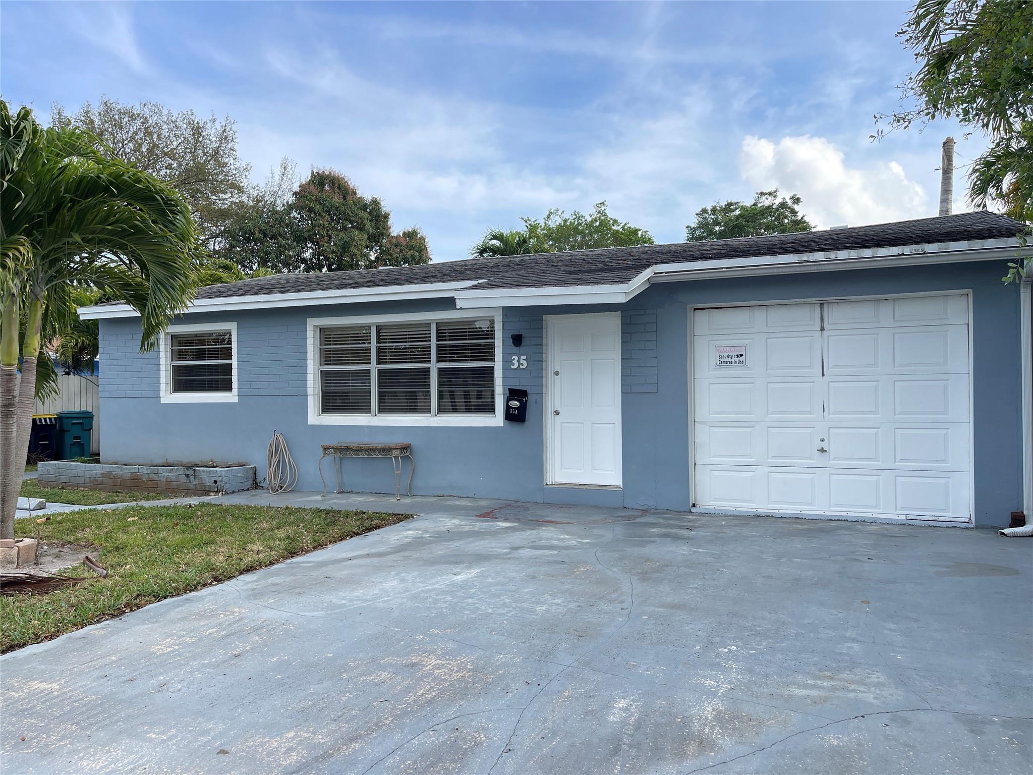 35 NE 3rd St, Dania Beach, FL 33004