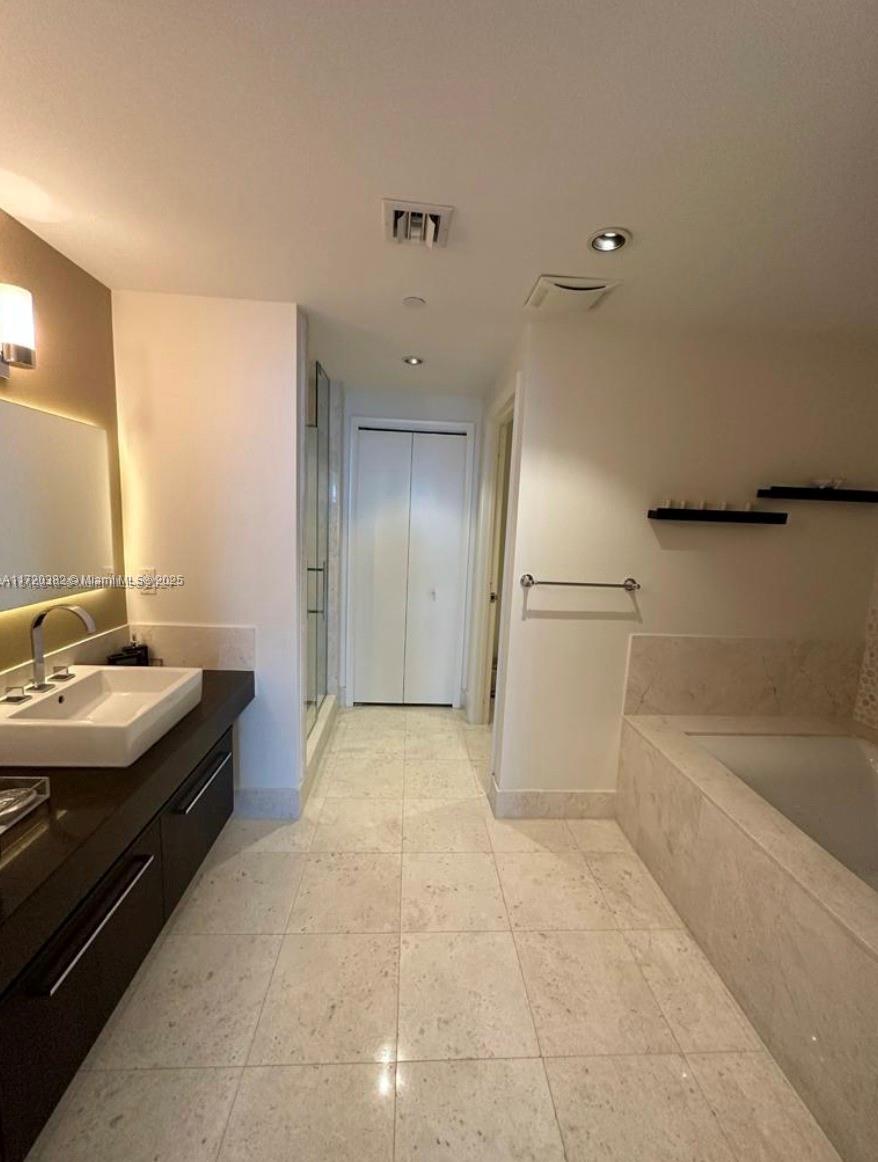 17121 Collins Ave #3703, Sunny Isles Beach FL 33160