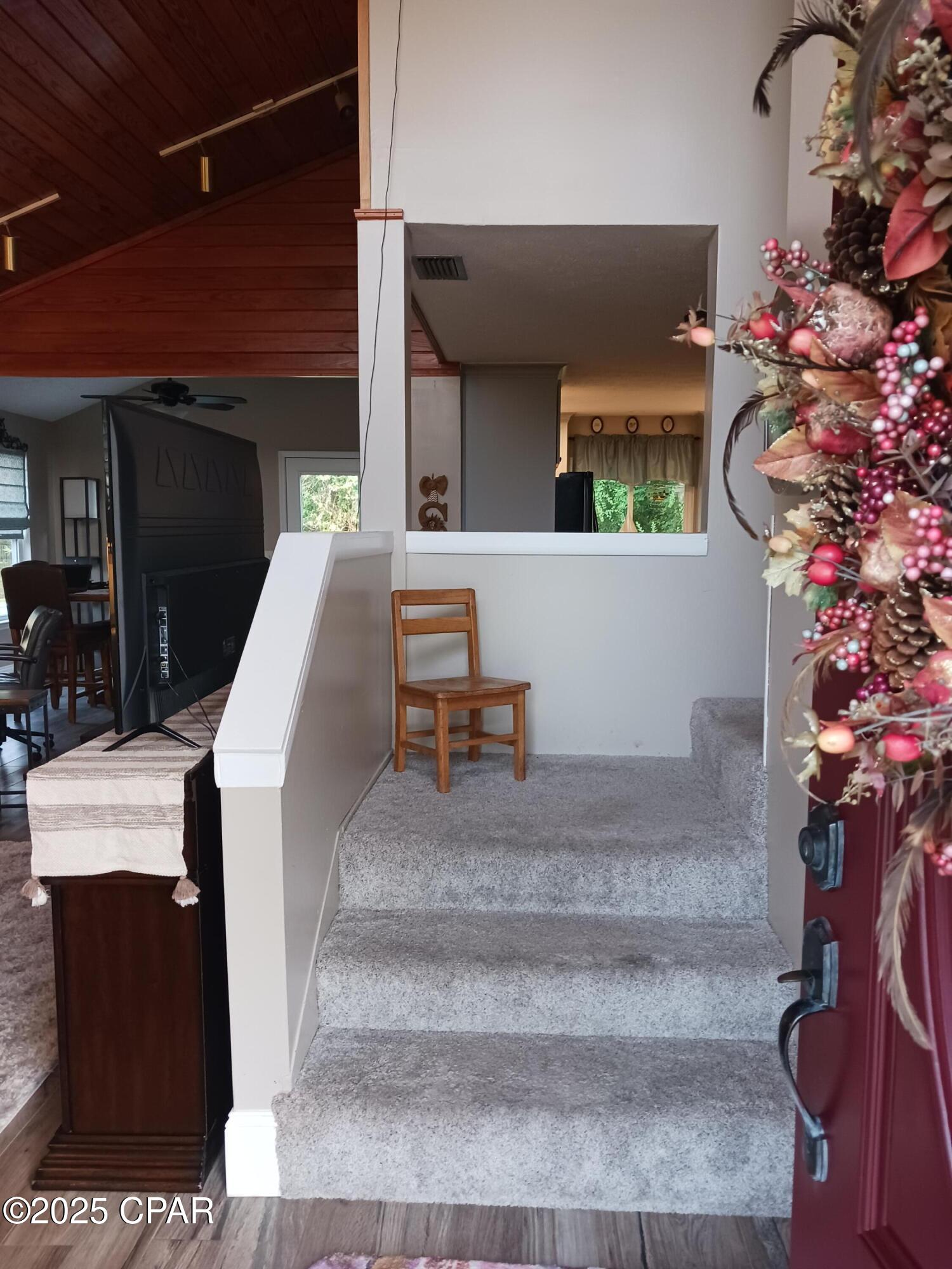 Image 4 For 1114 Calabria Road