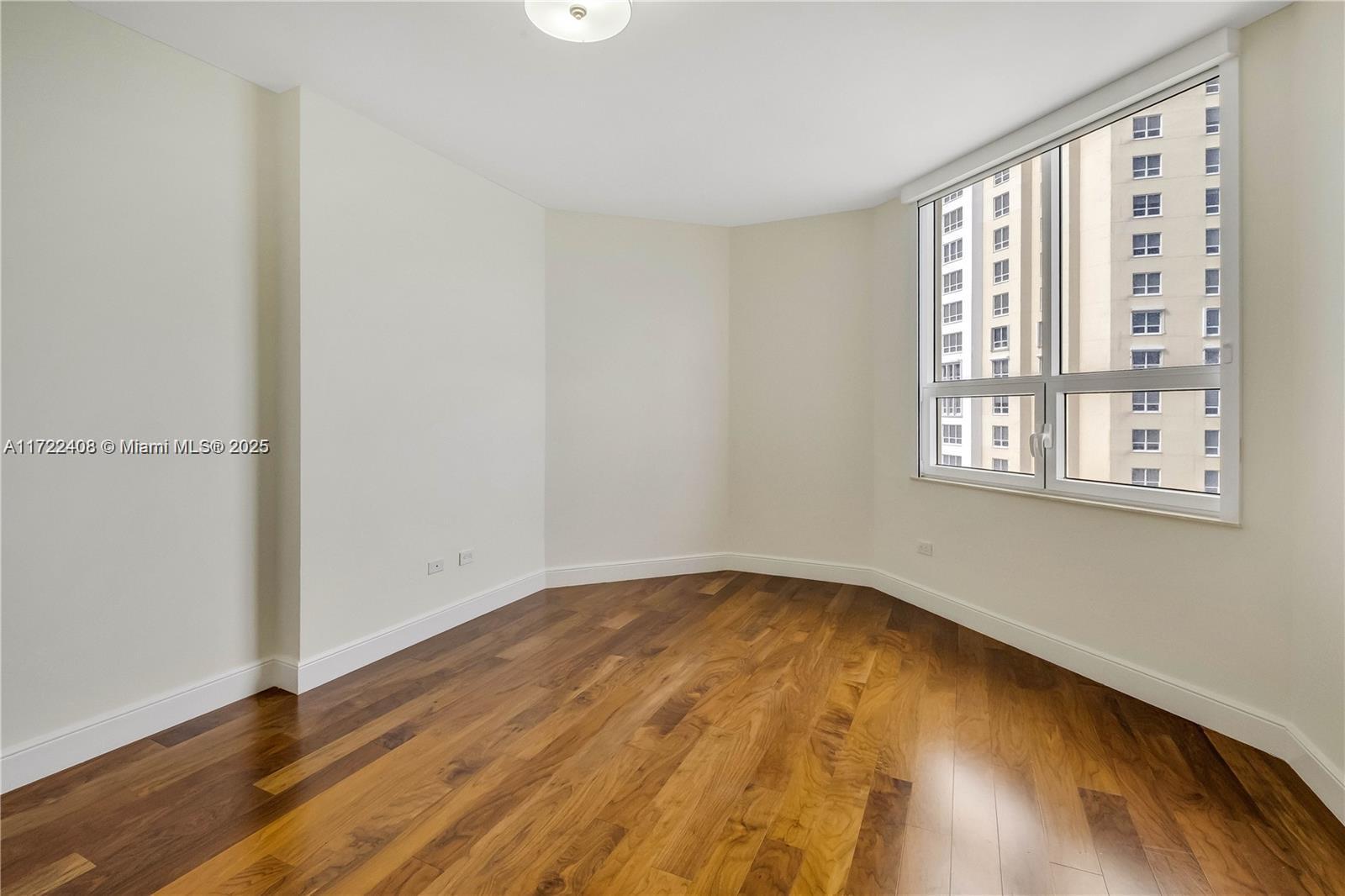 808 Brickell Key #3201, Miami FL 33131