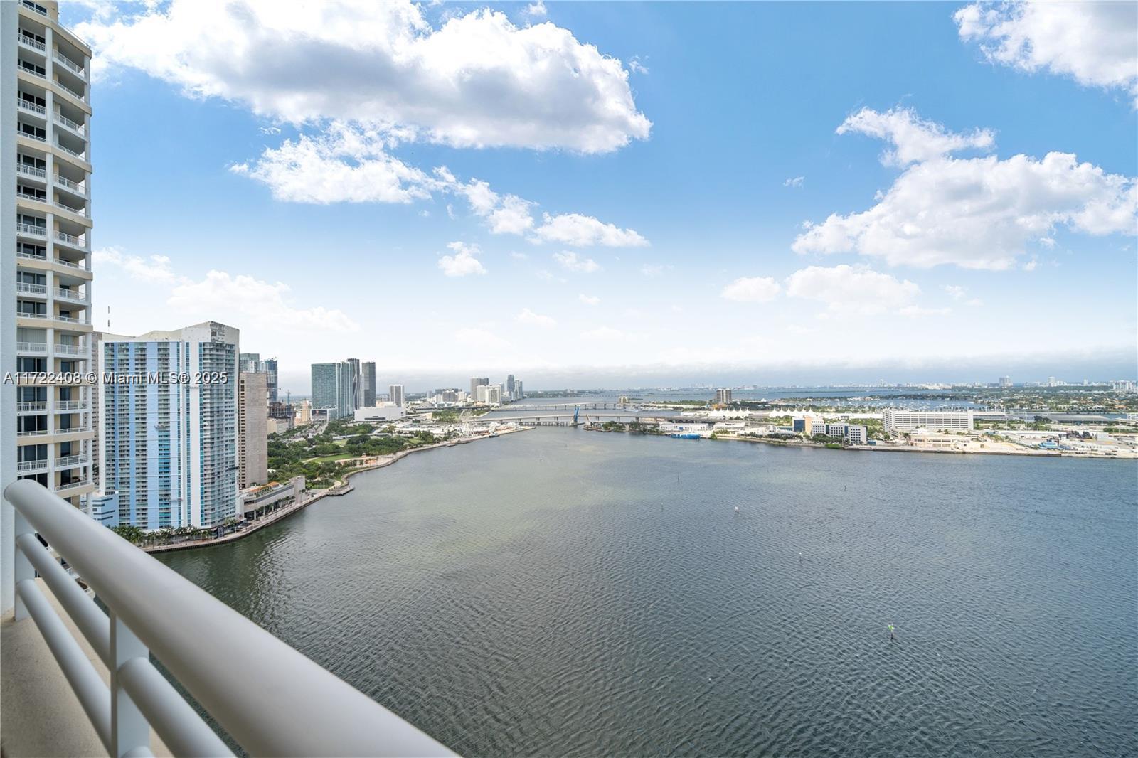 808 Brickell Key #3201, Miami FL 33131