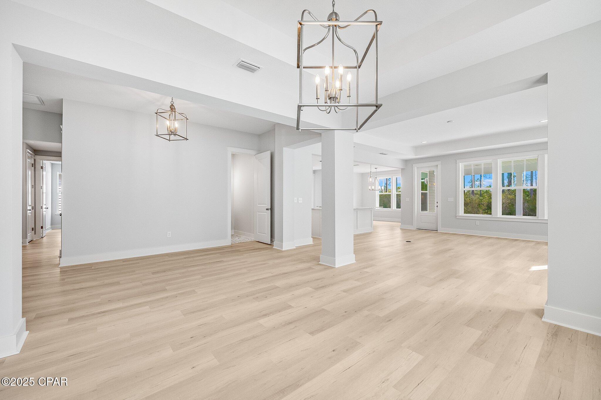 Image 16 For 543 Longpoint Way