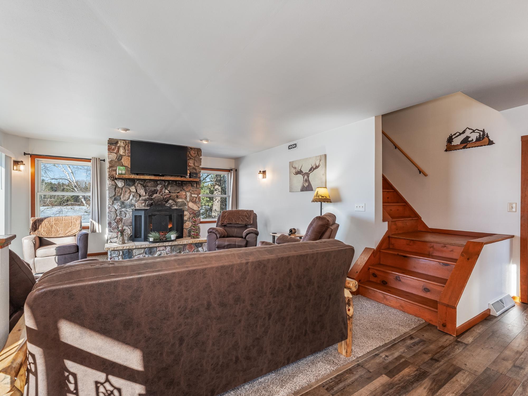 Undocumented Lake Property 984 Darrell Ave Photo 16