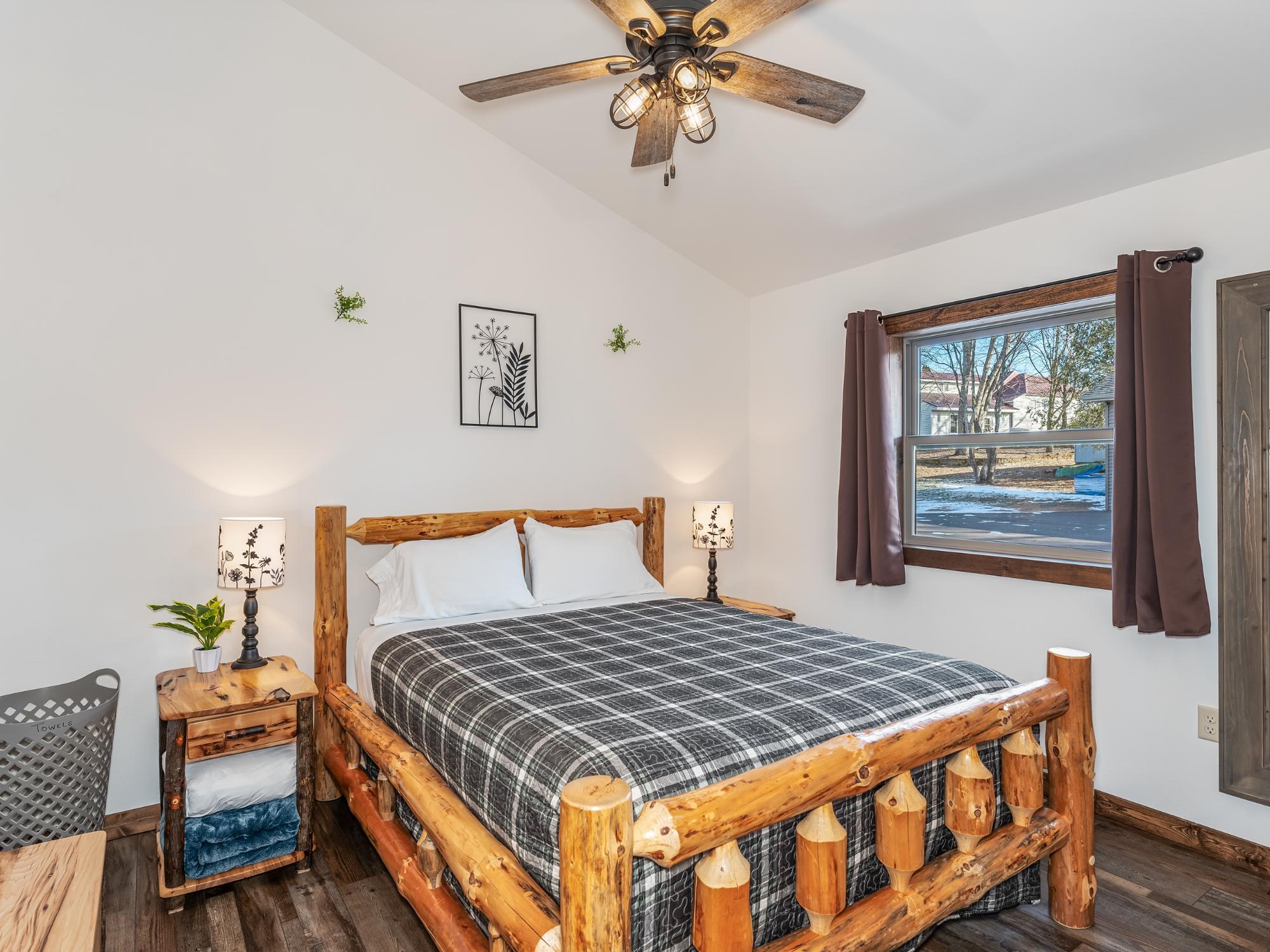 Undocumented Lake Property 984 Darrell Ave Photo 24