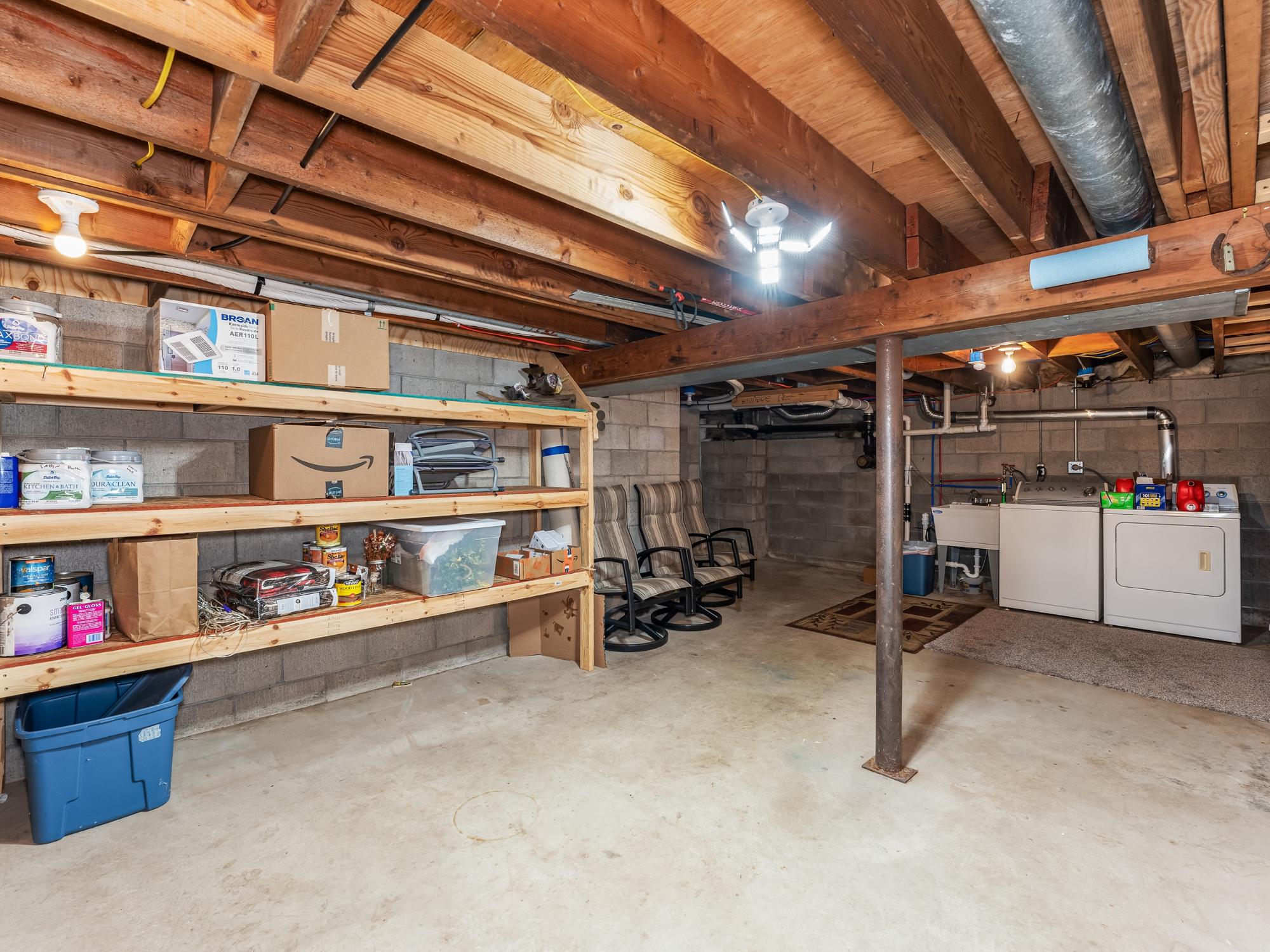 Undocumented Lake Property 984 Darrell Ave Photo 30