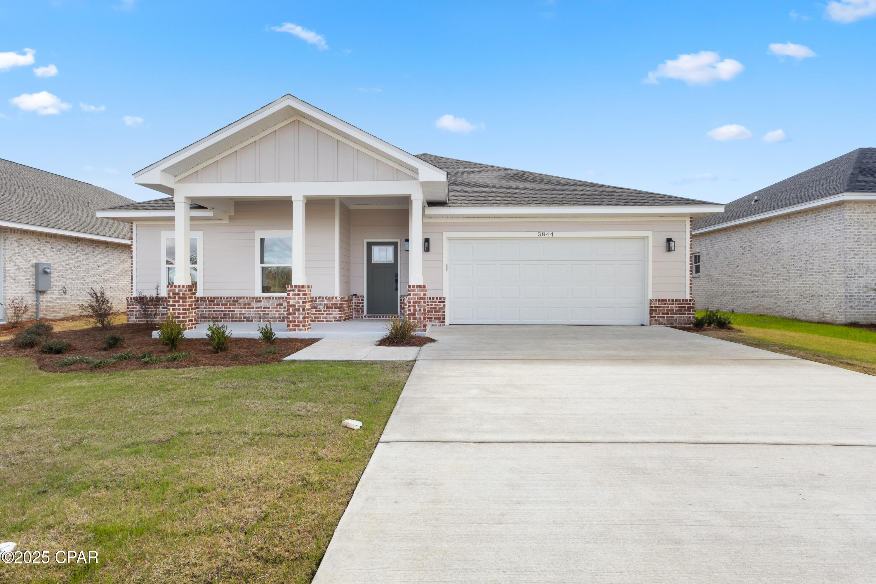 Image 1 For 3844 Red Deer Circle