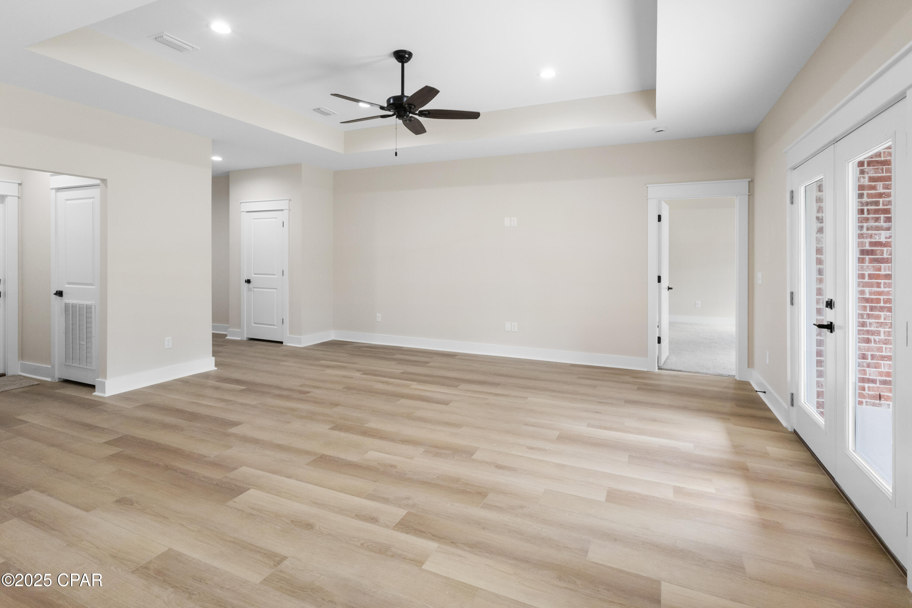 Image 10 For 3844 Red Deer Circle