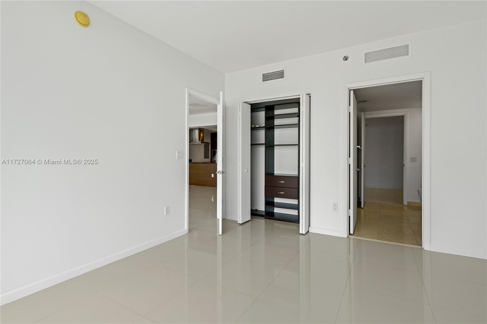 495 BRICKELL AVE #2003, Miami FL 33131