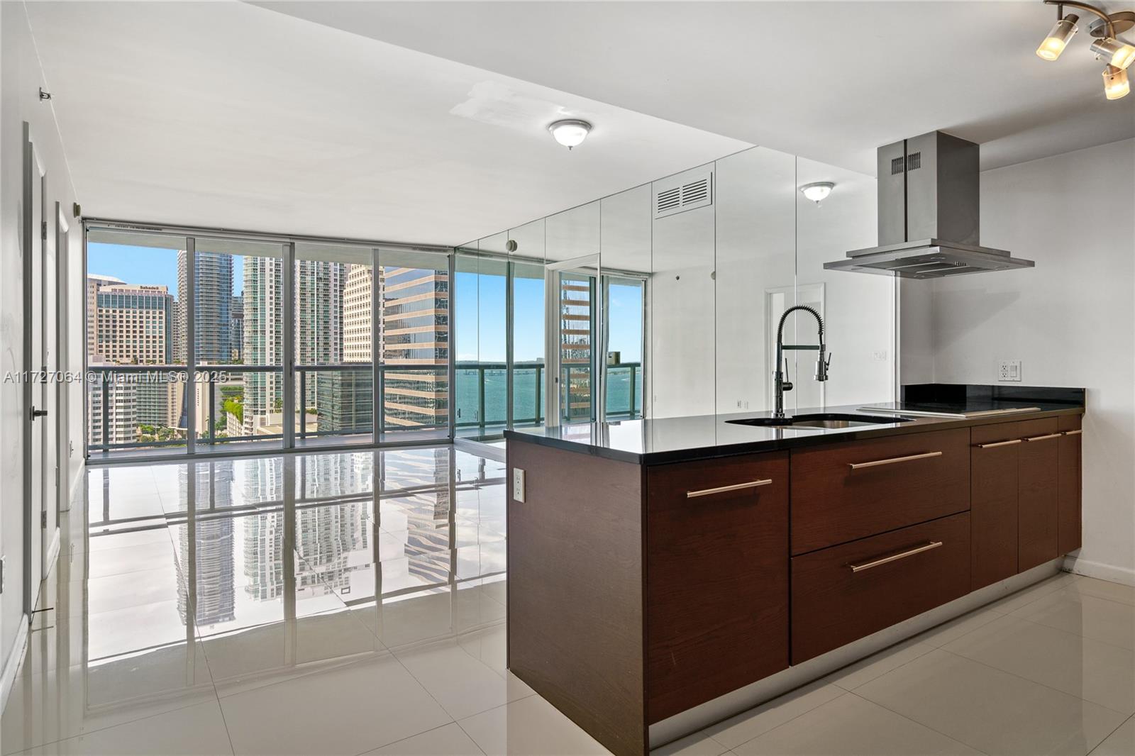 495 BRICKELL AVE #2003, Miami FL 33131