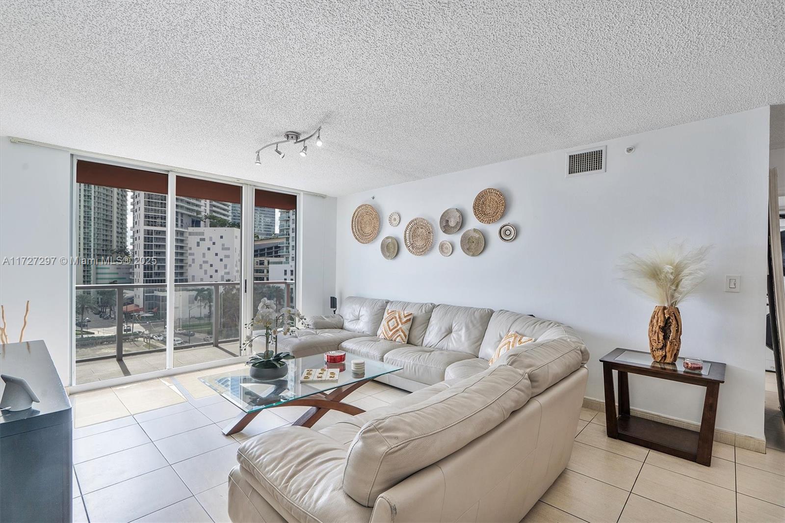 Apartamento en Venta en Miami, FL