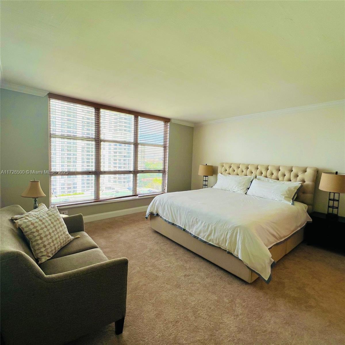 3600 Mystic Pointe Dr #1401, Aventura FL 33180