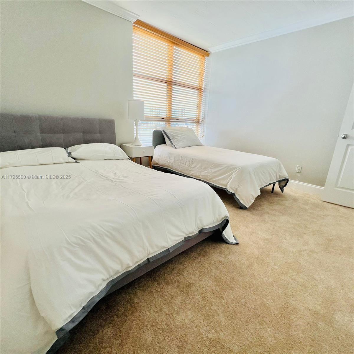 3600 Mystic Pointe Dr #1401, Aventura FL 33180