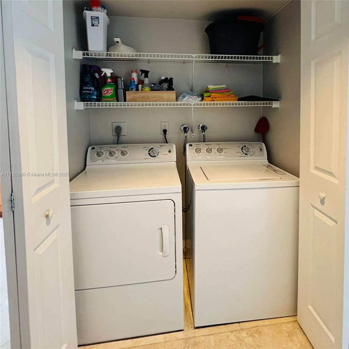 3600 Mystic Pointe Dr #1401, Aventura FL 33180