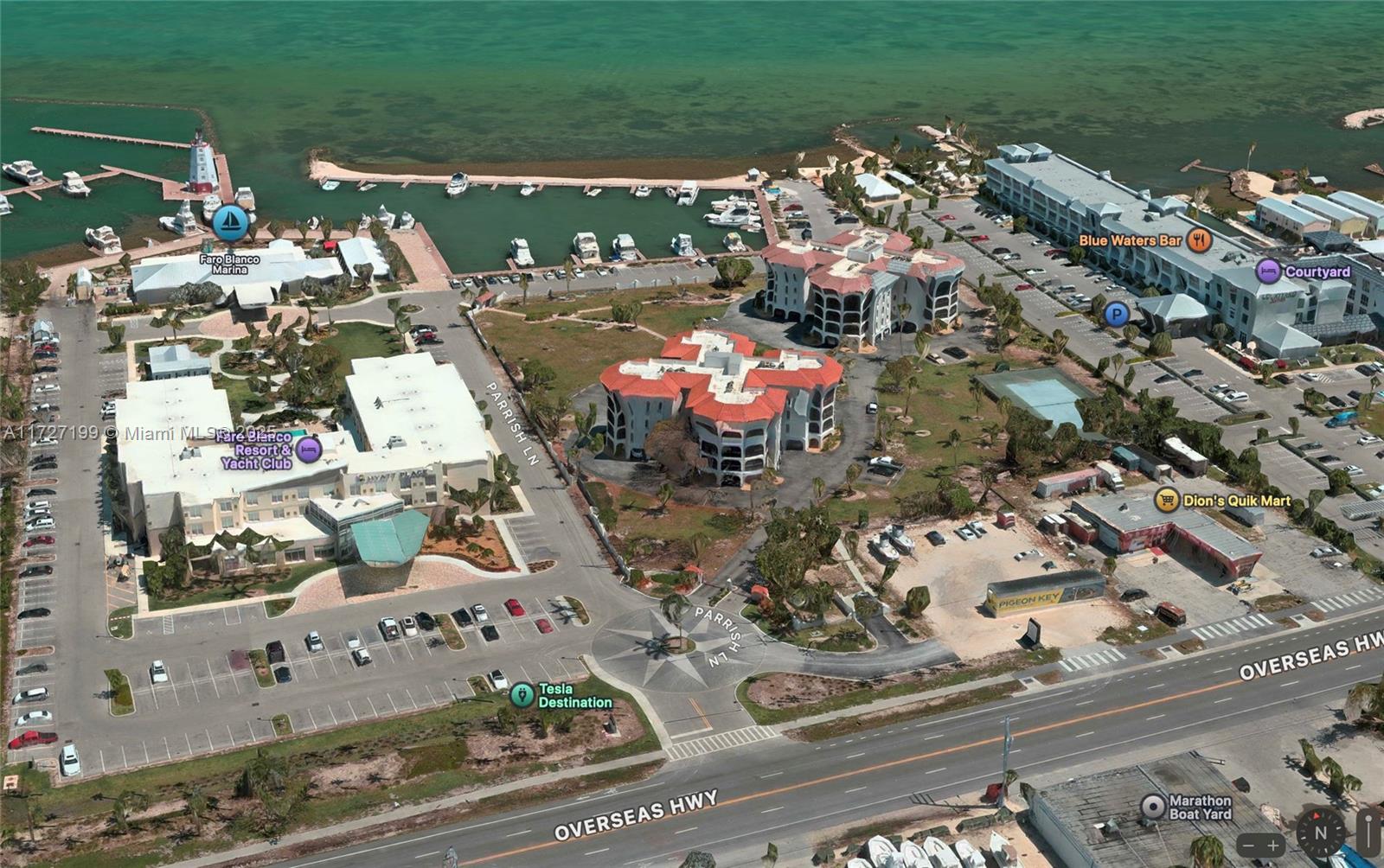 Faro Blanco Condominium