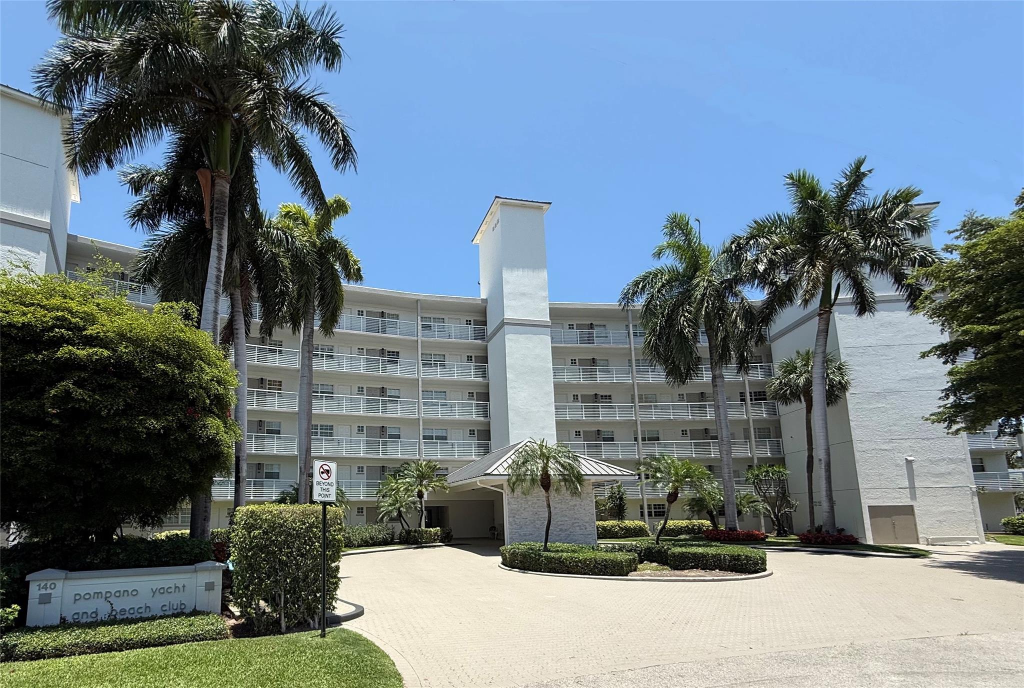 Pompano Yacht & Beach Clu