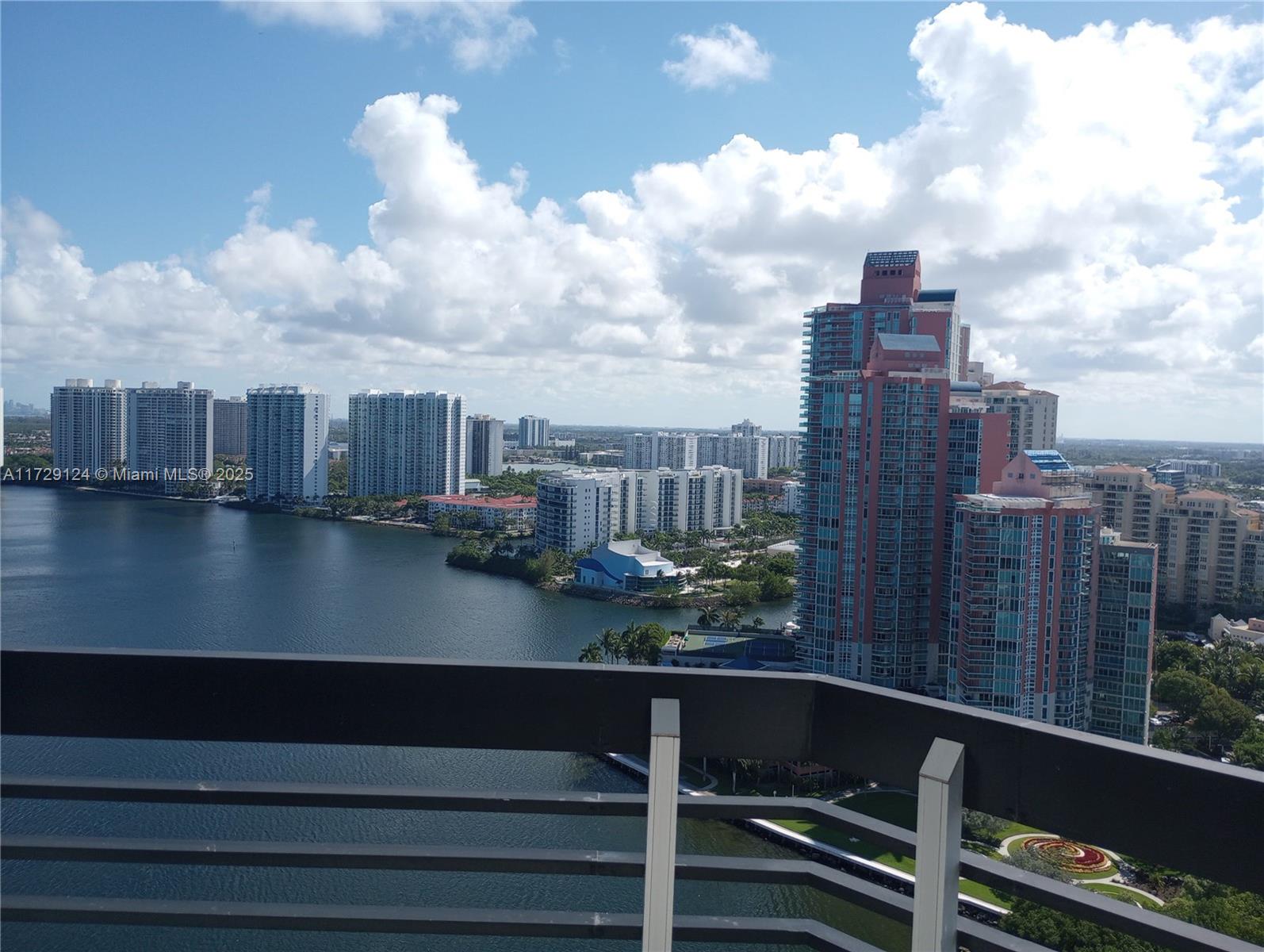 3530 Mystic Pointe Dr #2902, Aventura FL 33180