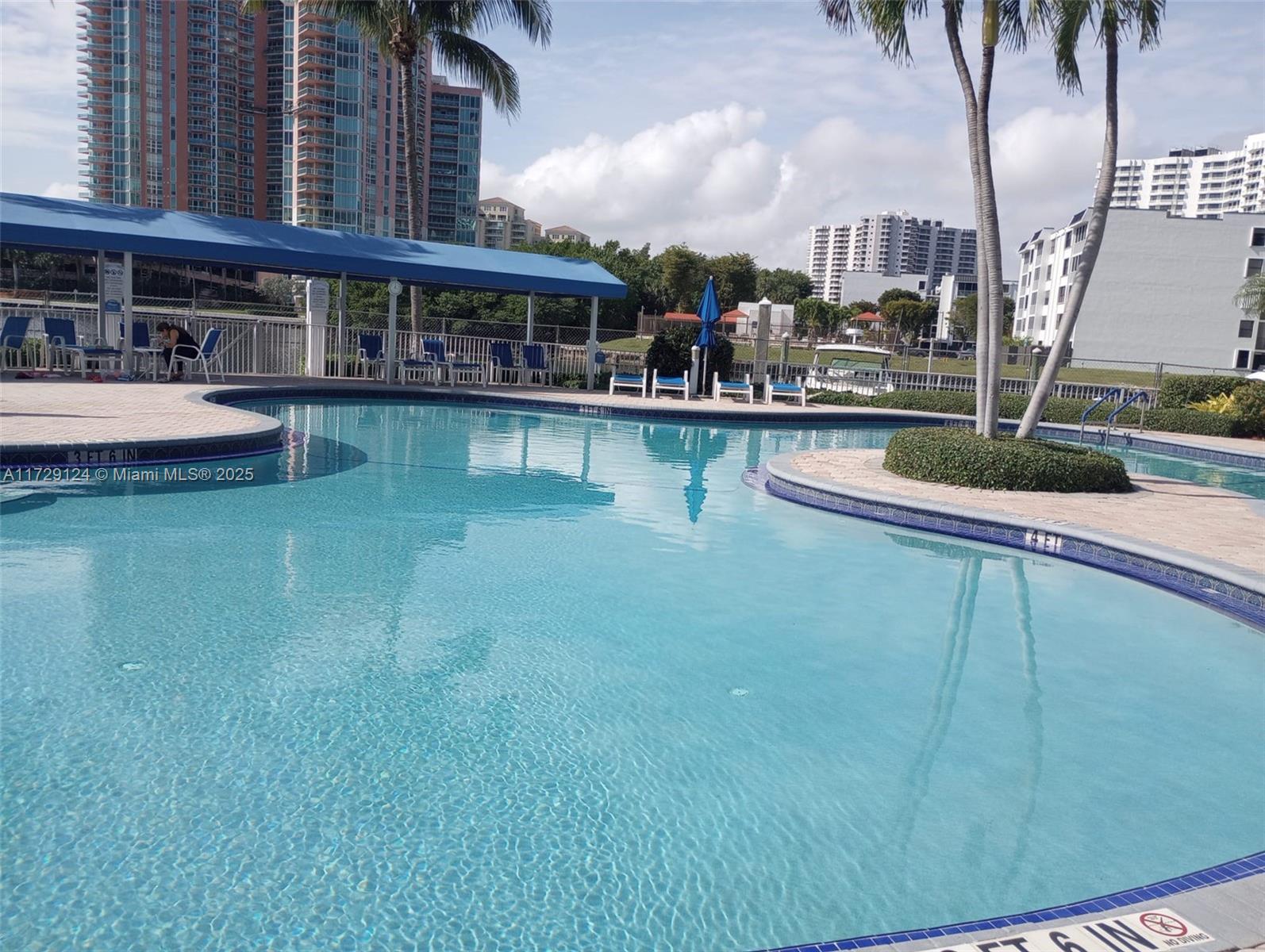 3530 Mystic Pointe Dr #2902, Aventura FL 33180