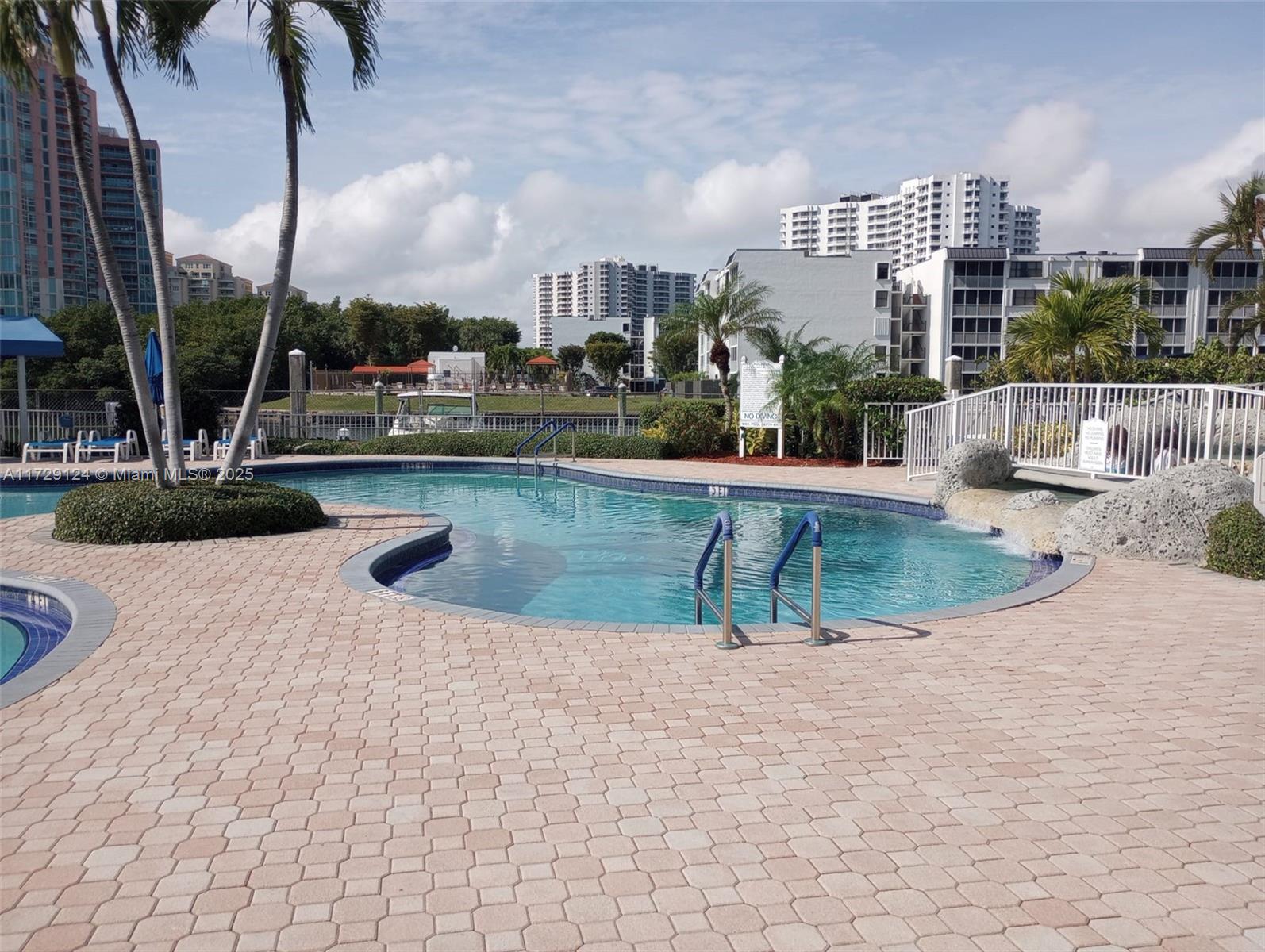 3530 Mystic Pointe Dr #2902, Aventura FL 33180