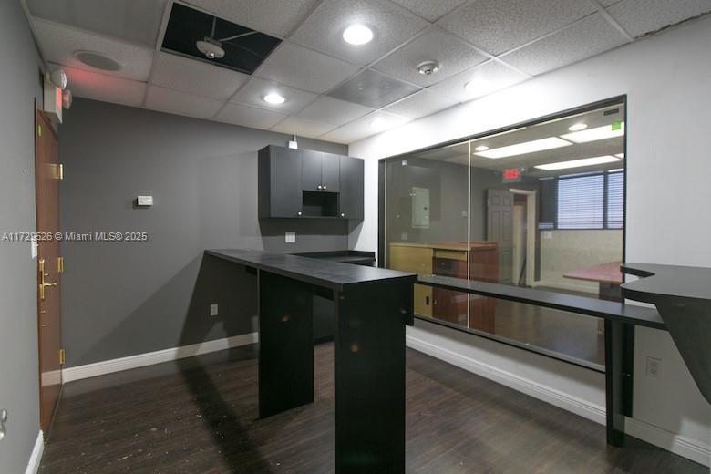 814 Ponce De Leon Blvd 518