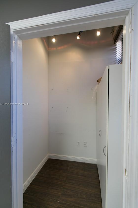814 Ponce De Leon Blvd 518