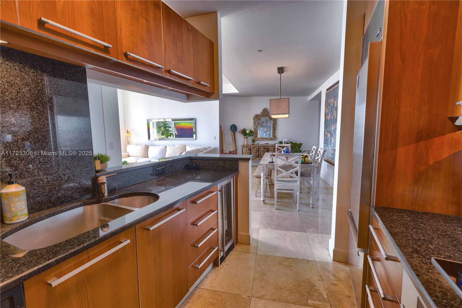 901 Brickell Key Blvd #3301, Miami FL 33131