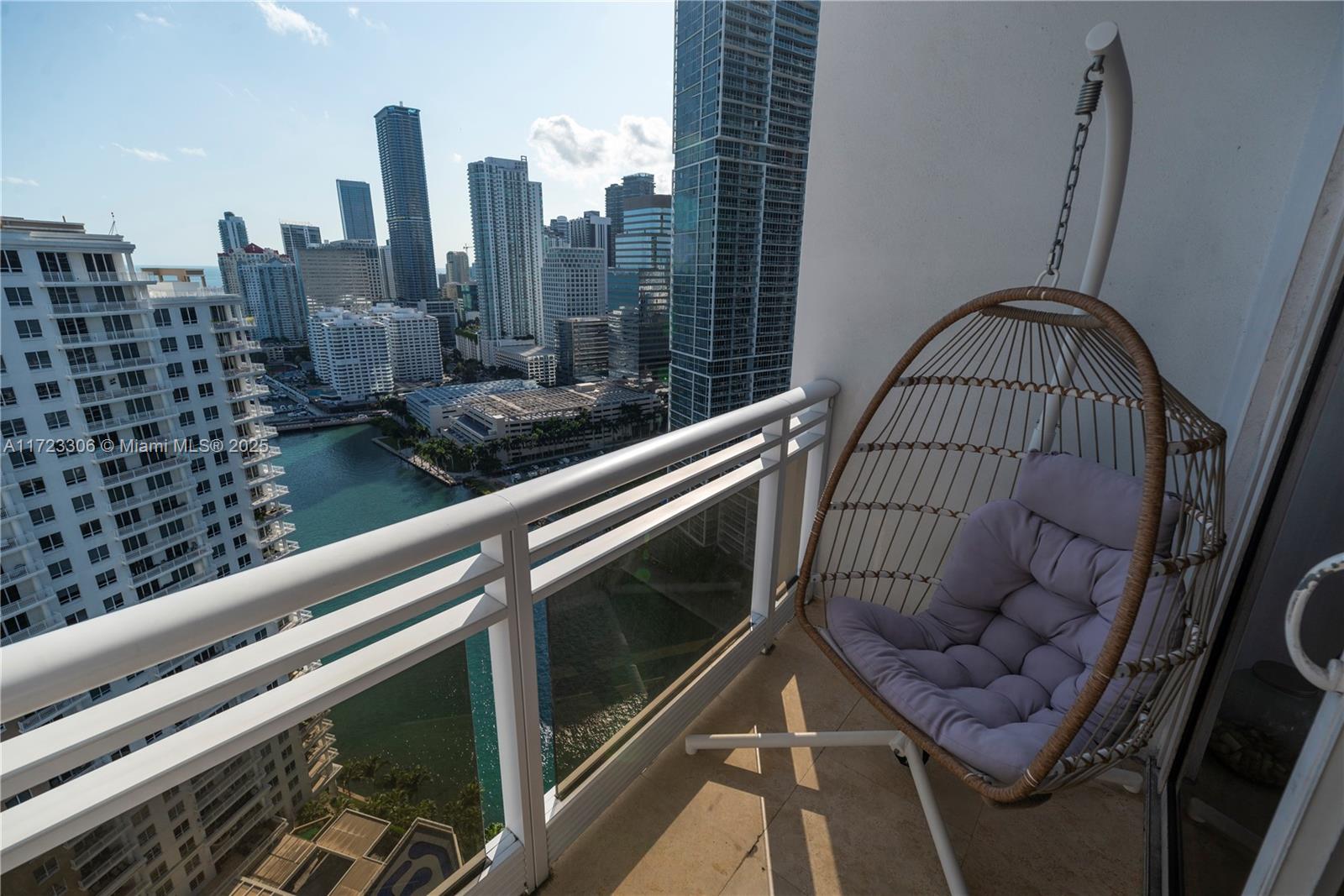 901 Brickell Key Blvd #3301, Miami FL 33131