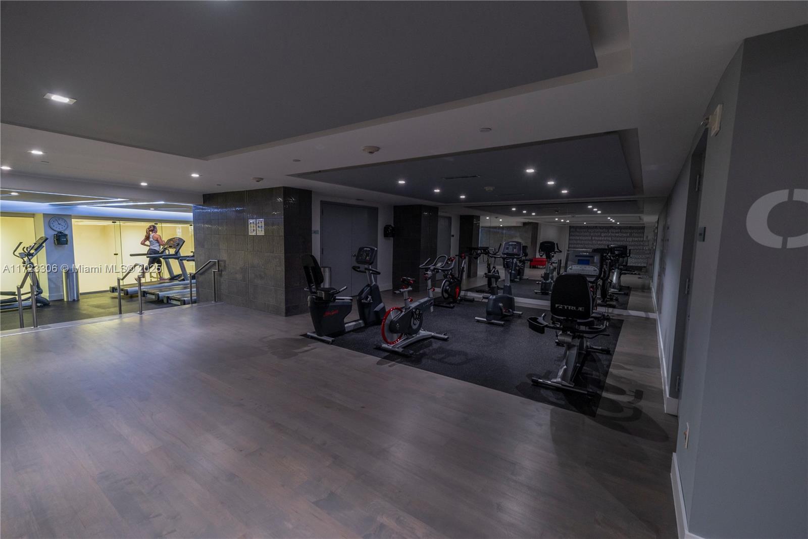 901 Brickell Key Blvd #3301, Miami FL 33131