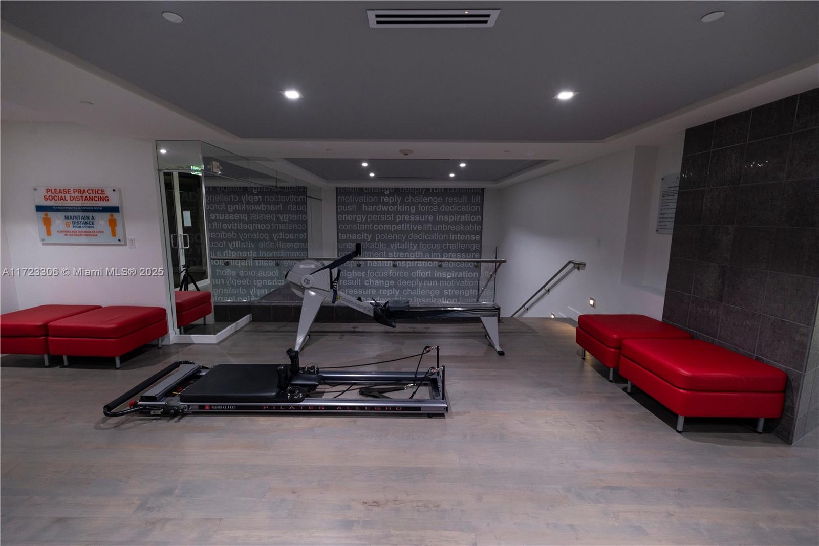 901 Brickell Key Blvd #3301, Miami FL 33131