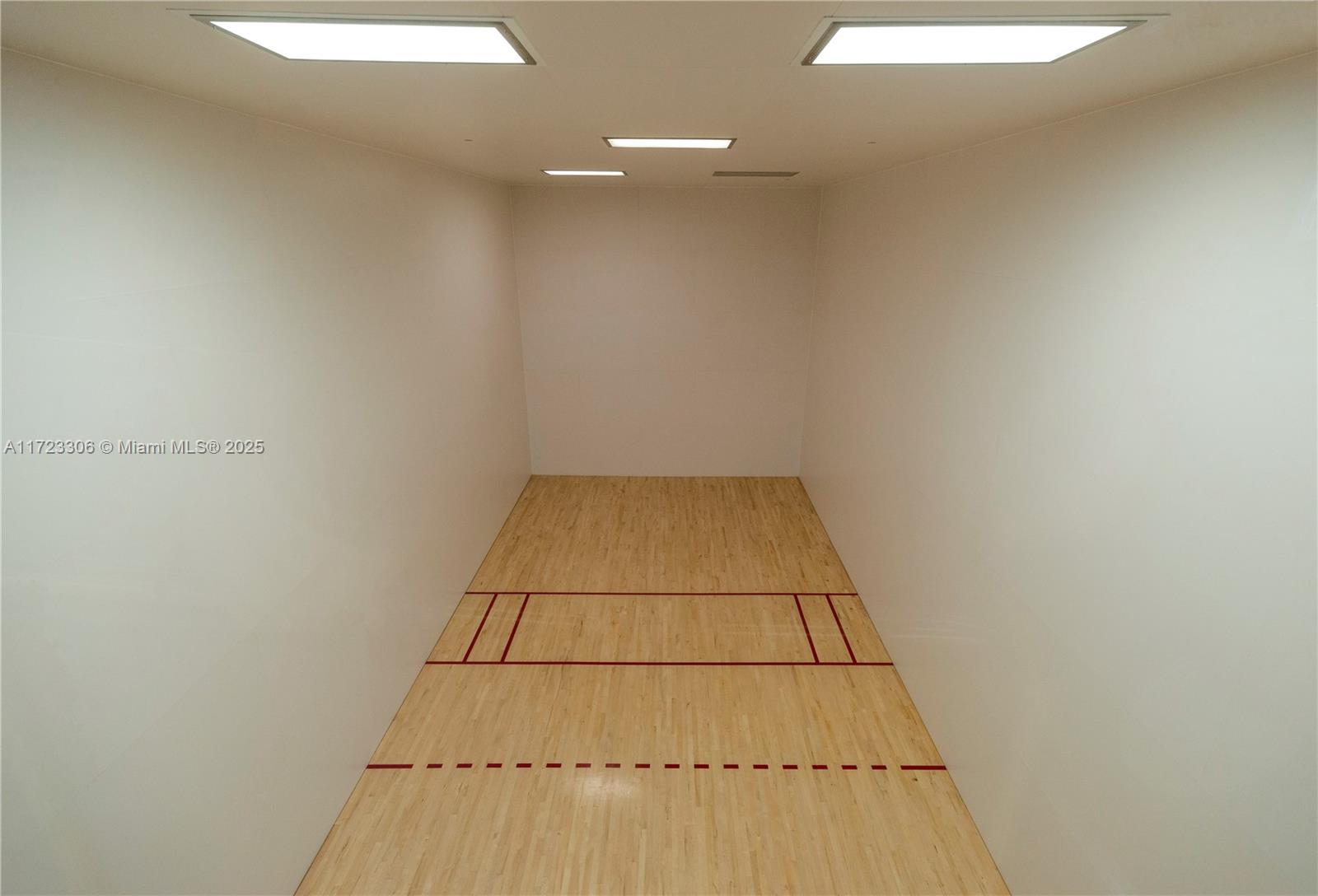 901 Brickell Key Blvd #3301, Miami FL 33131