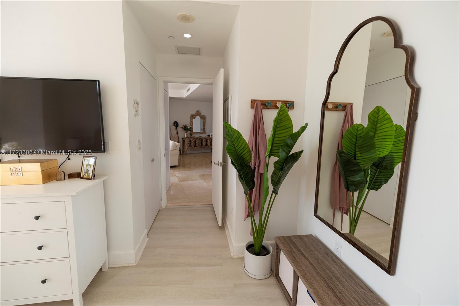 901 Brickell Key Blvd #3301, Miami FL 33131