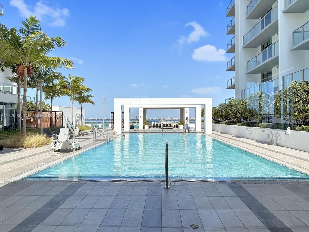 3900 Biscayne Blvd #N-819, Miami FL 33137