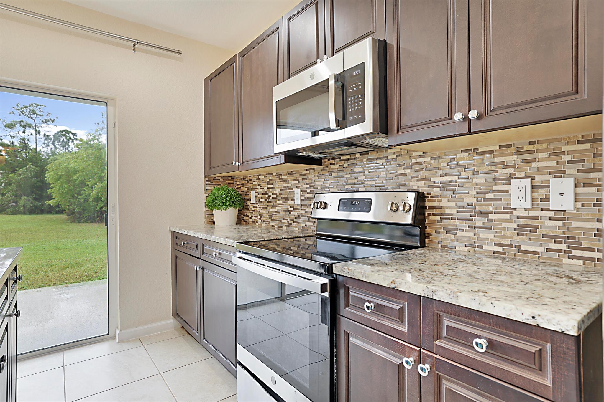 Homes for sale in Port St. Lucie, FL | 2550 Nw Treviso Circle, Port St. Lucie, FL 34986 | MLS# R11055085