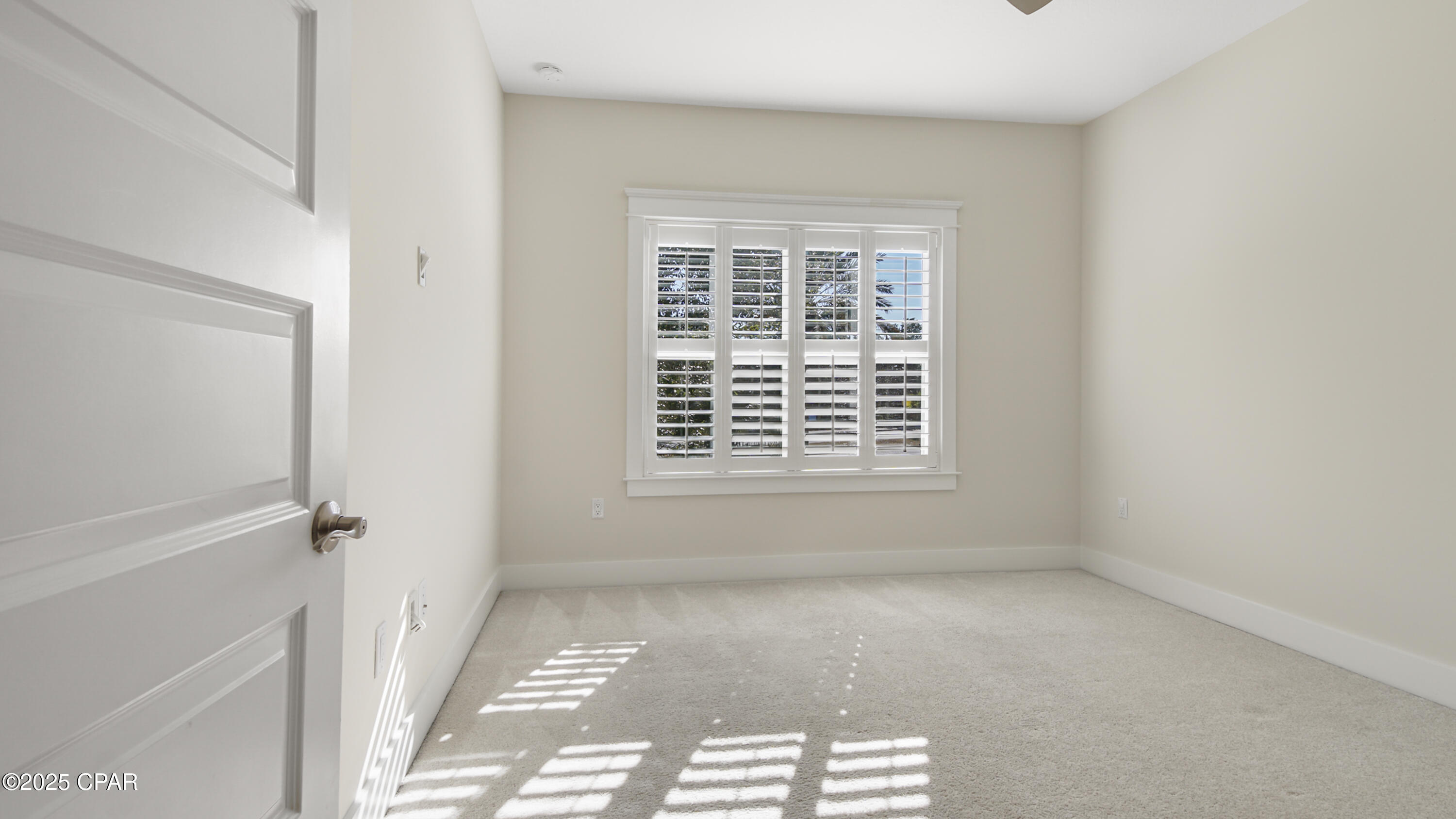 Image 37 For 86 Grande Pointe Drive