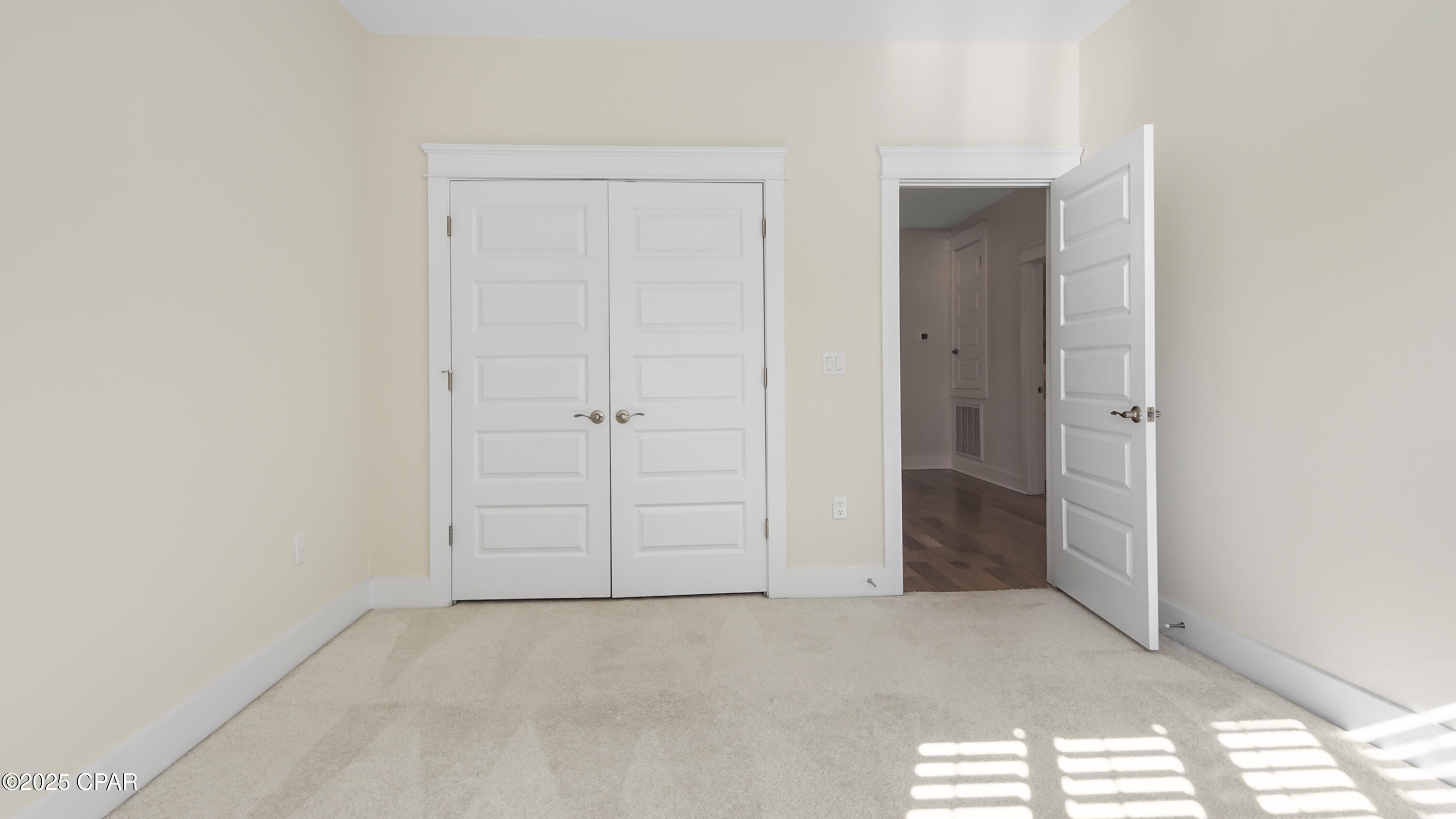 Image 38 For 86 Grande Pointe Drive