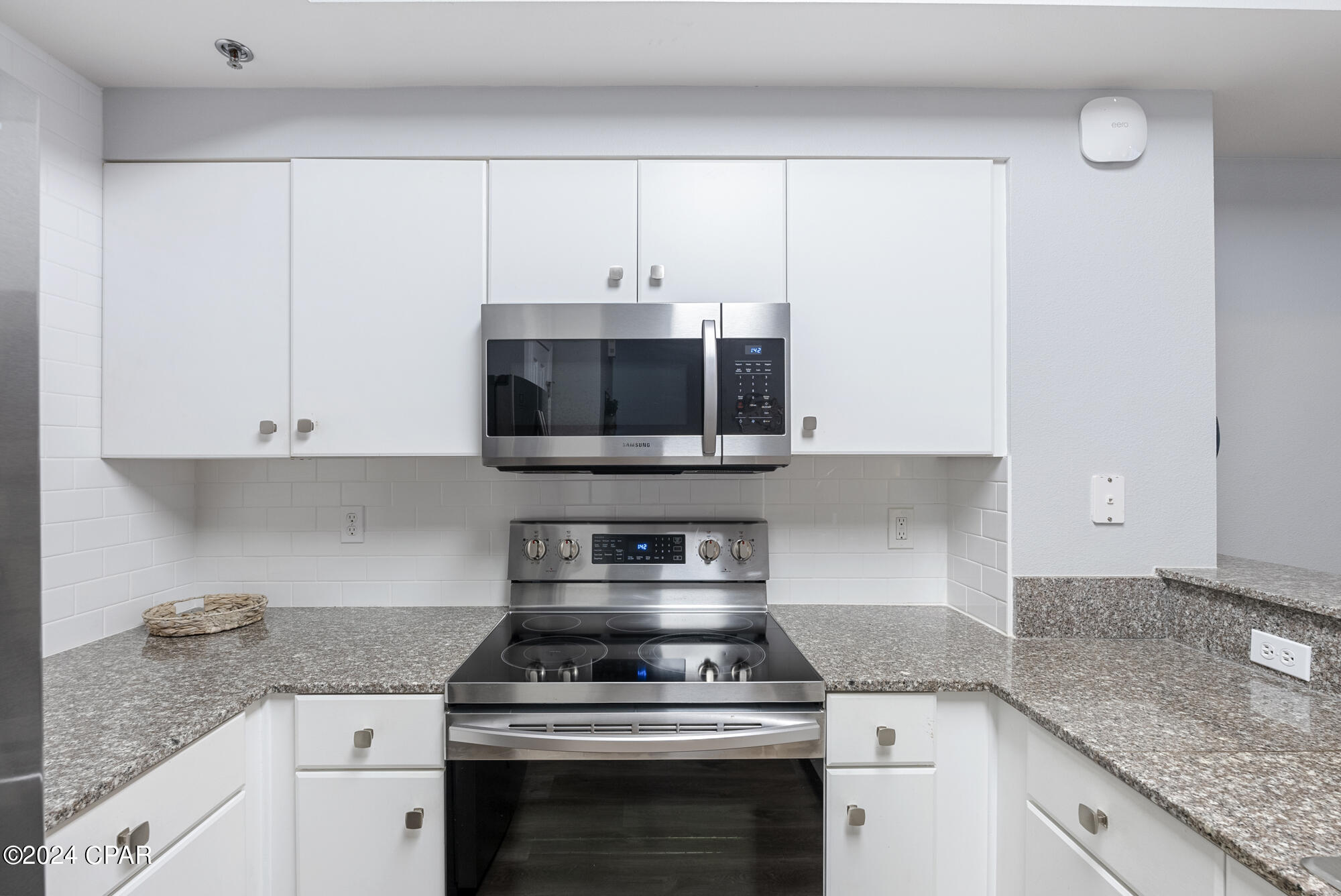 Image 10 For 9900 Thomas Drive 925