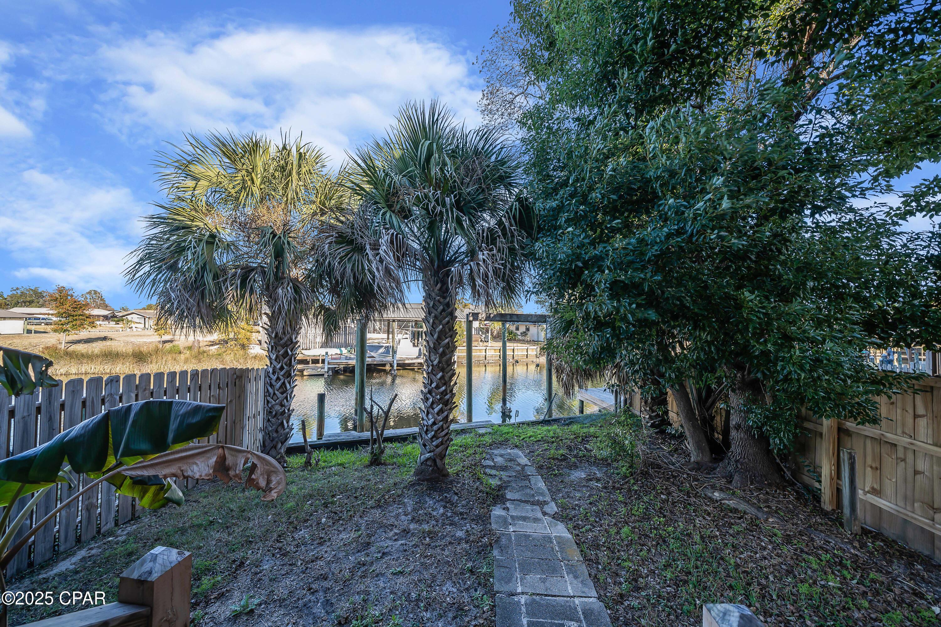 Image 19 For 1353 Capri Drive