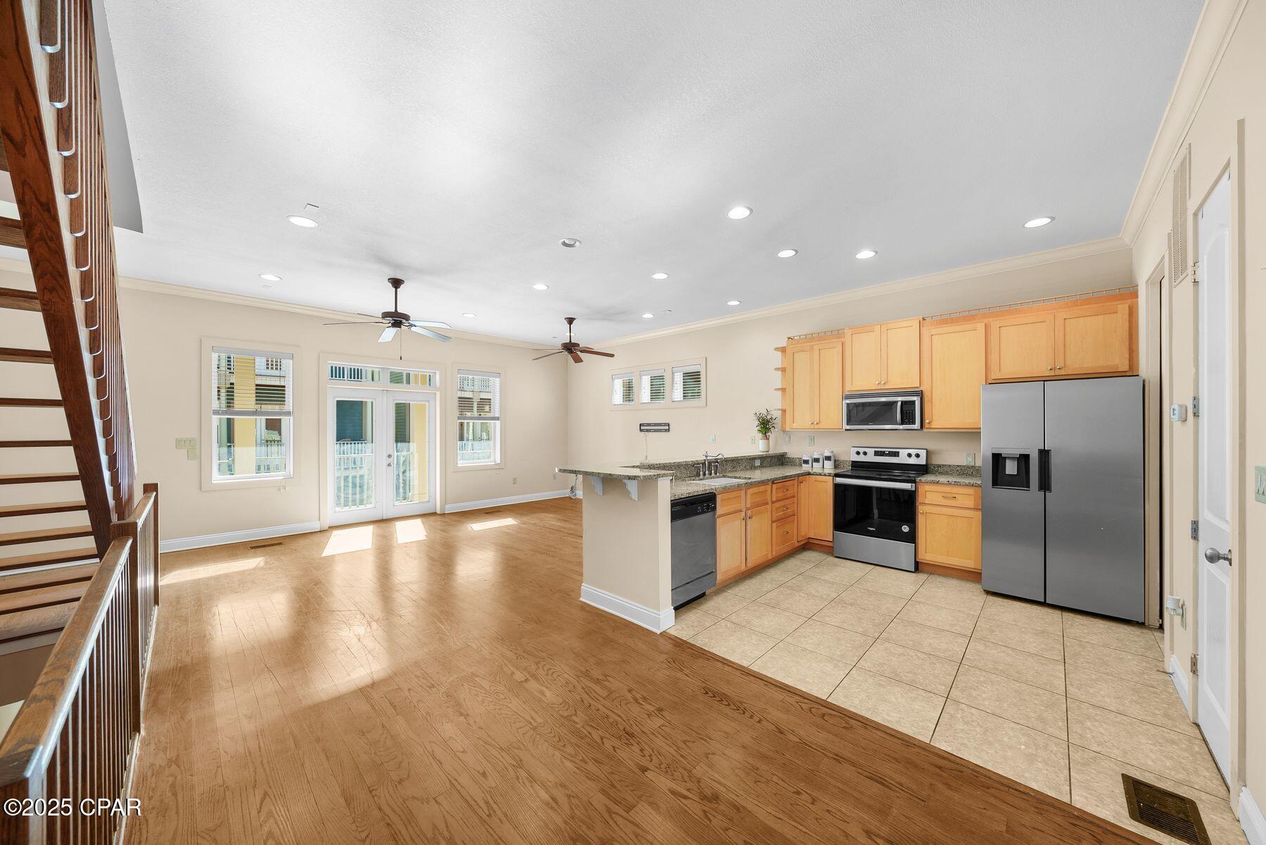 Image 3 For 6234 Thomas Drive