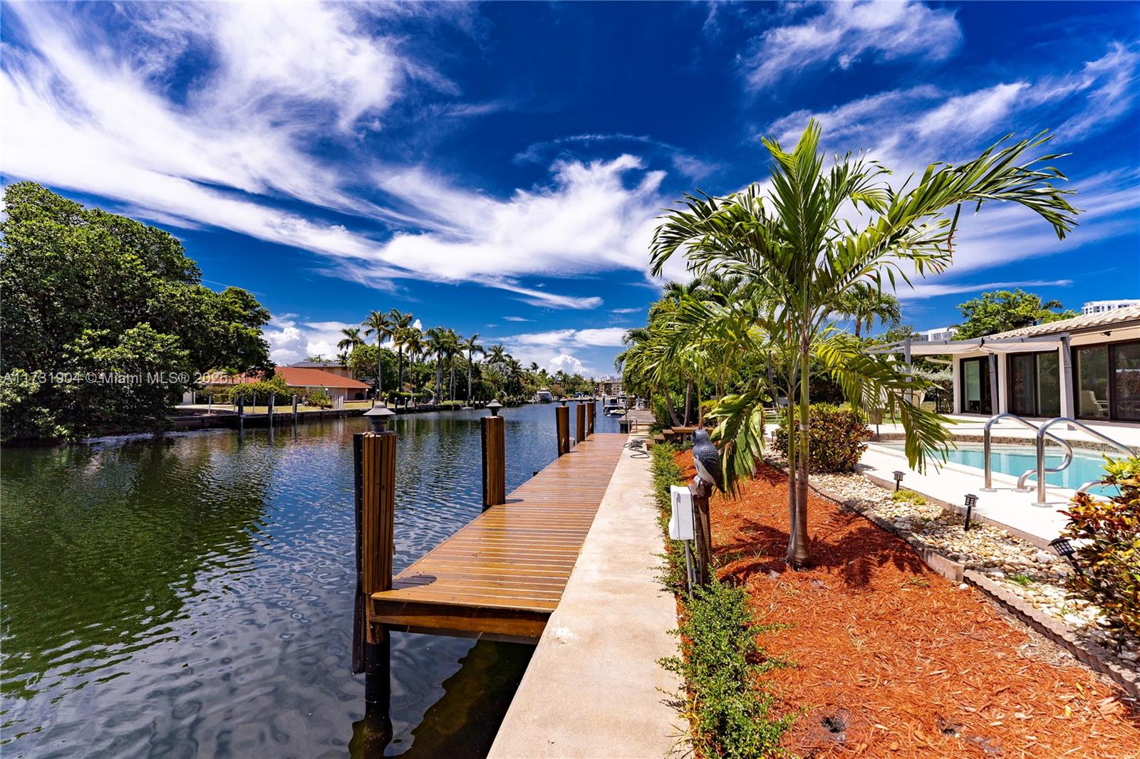 BACK IN THE MARKET FOLLOWING FULL RENOVATION. Exceptional 4 bed/3.5 bath waterfront property located on Golden Isles and featuring an 85 feet of water frontage and seawall dockage with direct ocean access with deep water and no fixed bridges. This 4 bed /3.5 bath with nearly 3000 SQFT of living space on an 11,475 SQFT has a beautiful yard with a salt pool where to enjoy amazing sunsets. One of the bedrooms has an independent entrance and can be used as a media/ game room too. It can be rented with or without furniture.