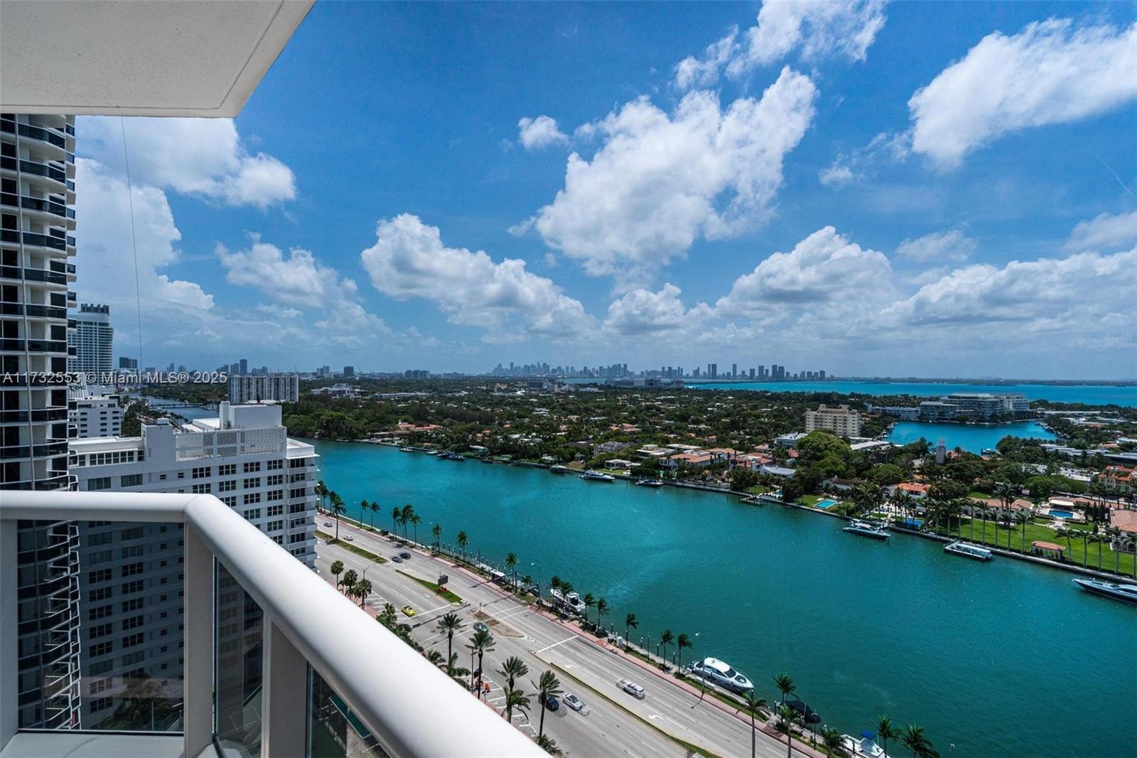 4779 Collins Ave #2305, Miami Beach FL 33140