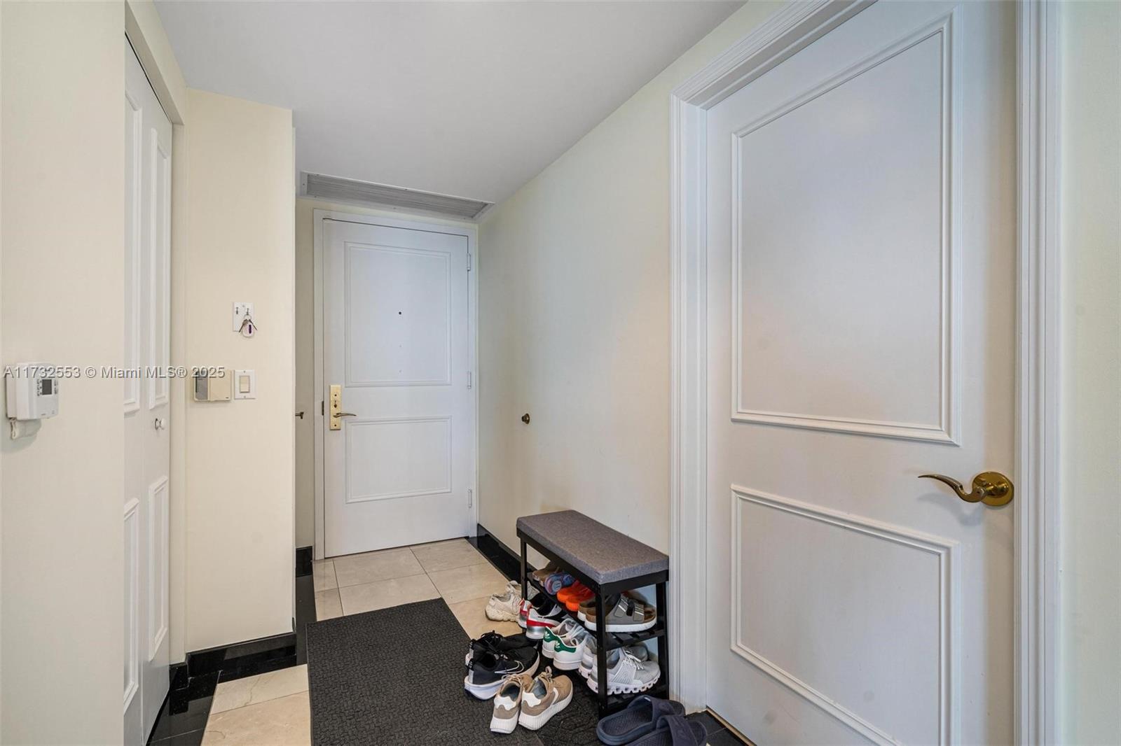 4779 Collins Ave #2305, Miami Beach FL 33140
