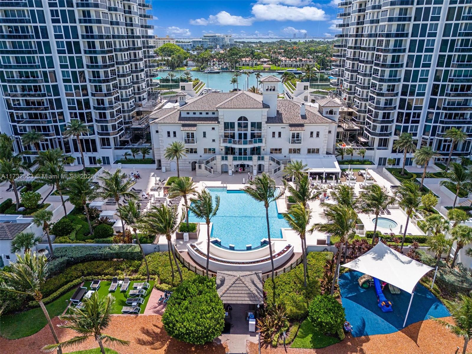 4779 Collins Ave #2305, Miami Beach FL 33140