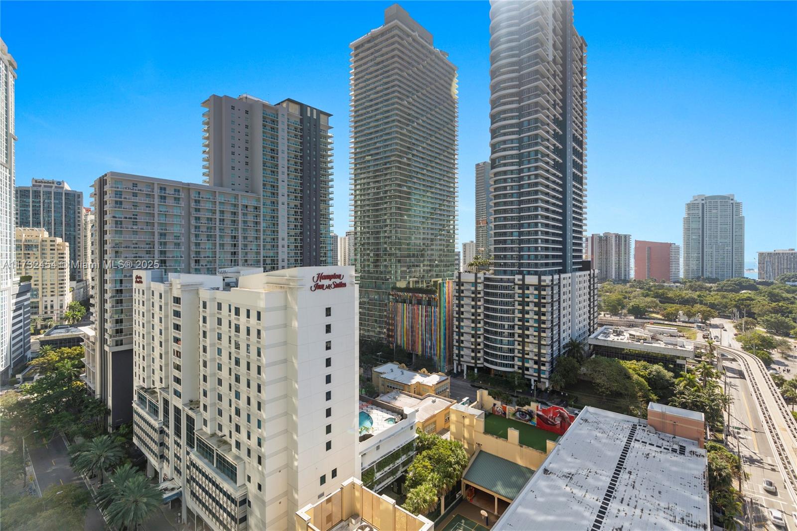 79 SW 12th St #2001-S, Miami FL 33130