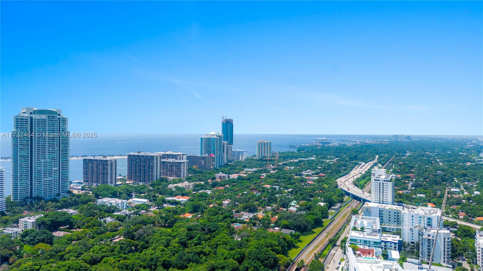 79 SW 12th St #2001-S, Miami FL 33130