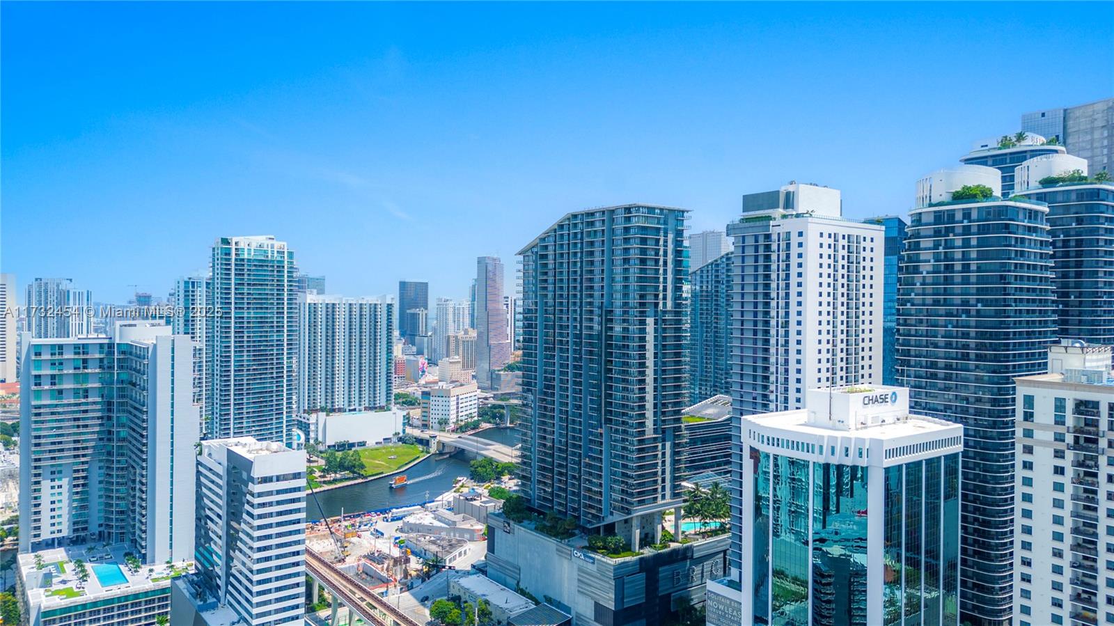 79 SW 12th St #2001-S, Miami FL 33130