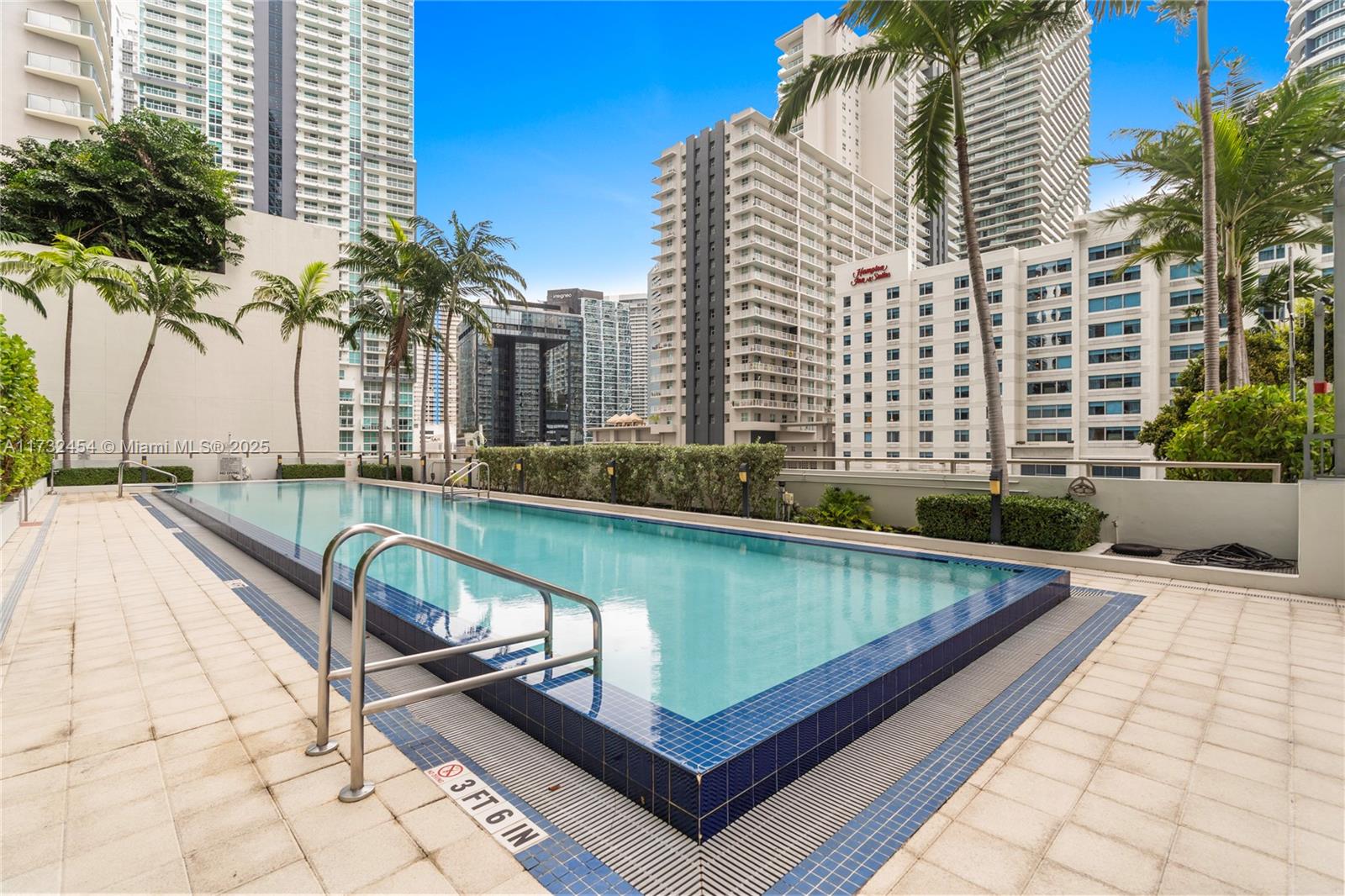 79 SW 12th St #2001-S, Miami FL 33130
