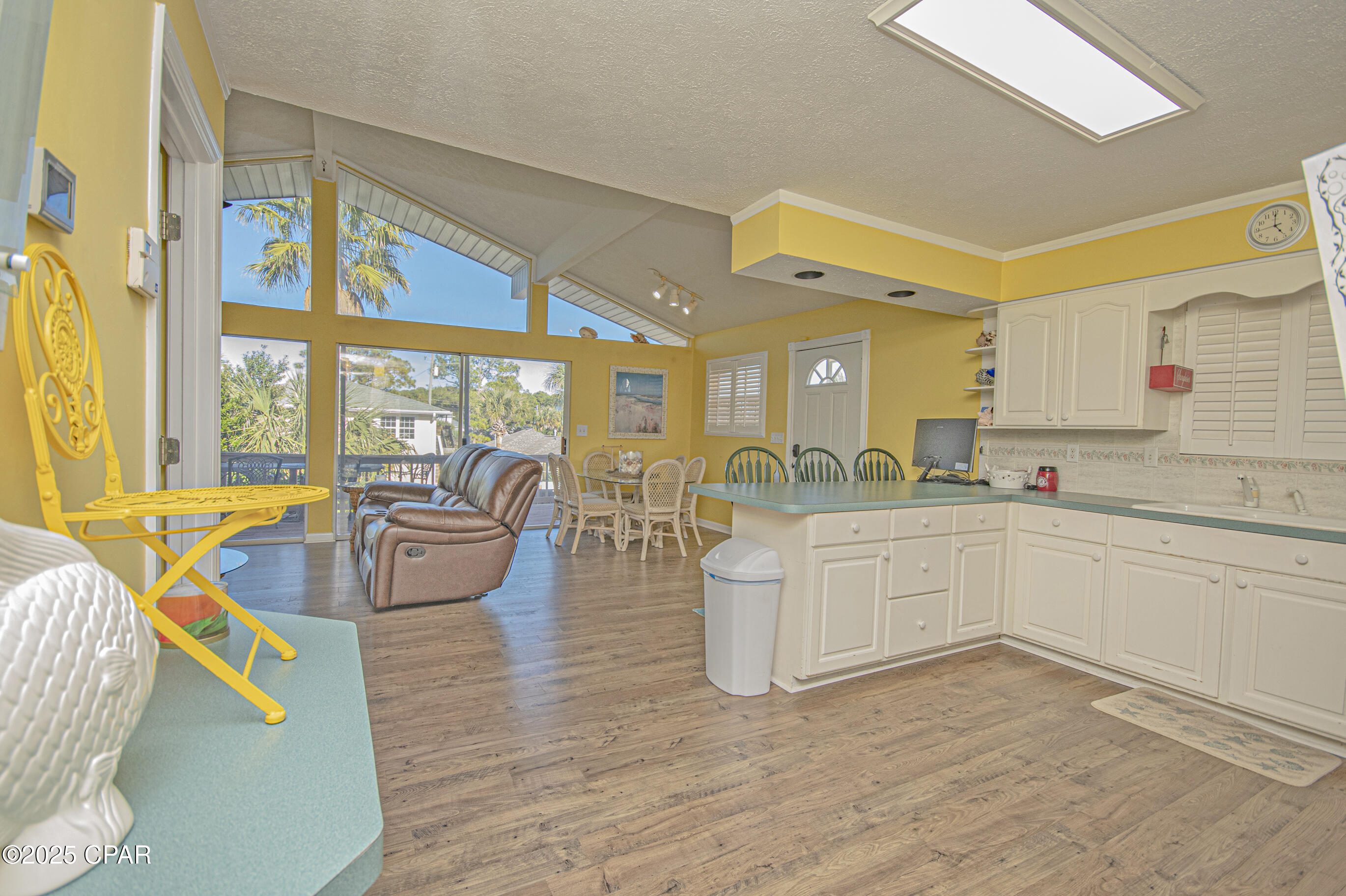 Image 34 For 6428 Sunset Avenue
