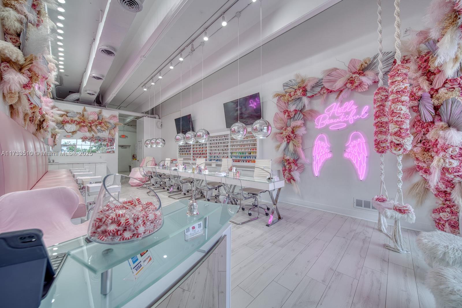 Nail Salon & Spa For Sale In Hialeah Gardens