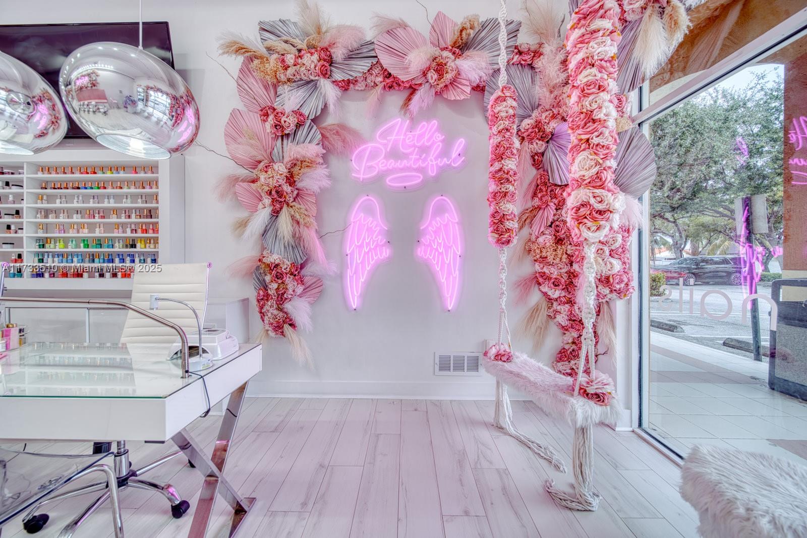 Nail Salon & Spa For Sale In Hialeah Gardens