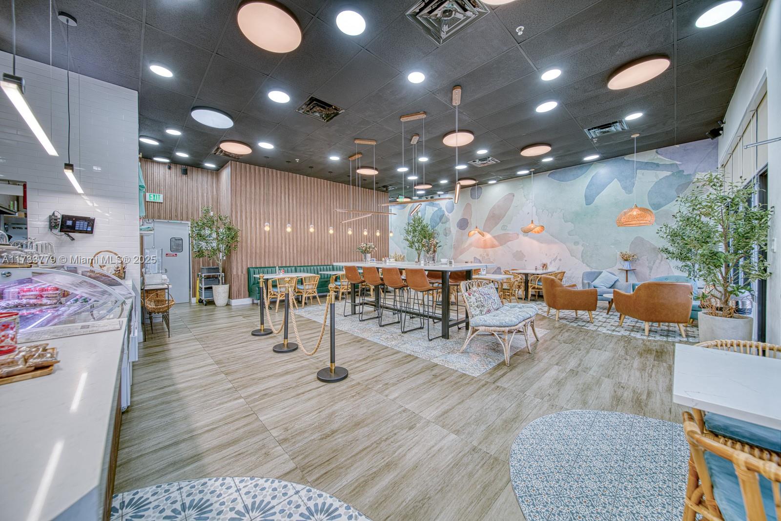 Restaurant For Sale On Busy Biscayne Boulevard