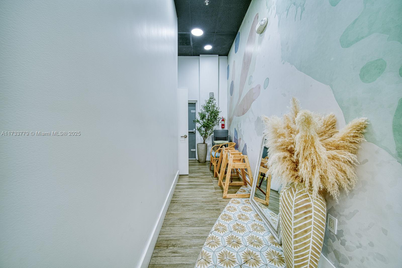 Restaurant For Sale On Busy Biscayne Boulevard